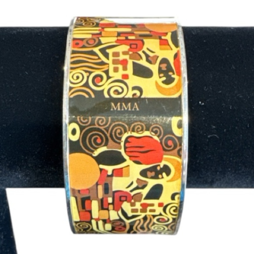 Metropolitan Museum of Art Silver Tone Artistic Tribal Design Bangle Bracelet - Picture 5 of 6